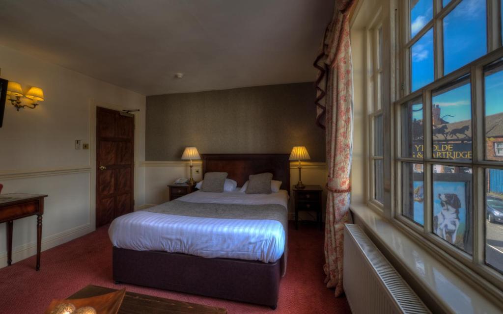 Dog & Partridge By Chef & Brewer Collection Hotel Tutbury Kamer foto